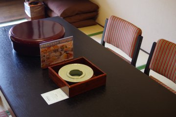 Detailed design with Japanese porcelain at Heian no Mori Hotel Kyoto