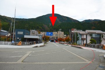 This is the Tsurugi Branch as seen from Tsurugi Station