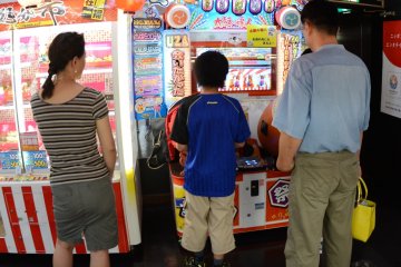 <p>Taiko drum game</p>