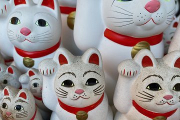 Gotokuji is the birthplace of Maneki Neko