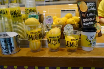 The lemonades come in 3 sizes