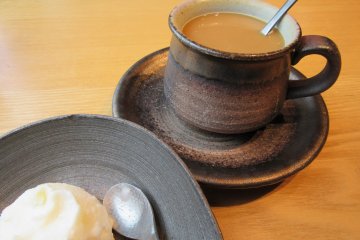 Japanese pottery
