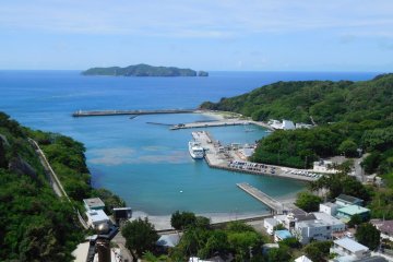 Oki Port, Hahajima Island