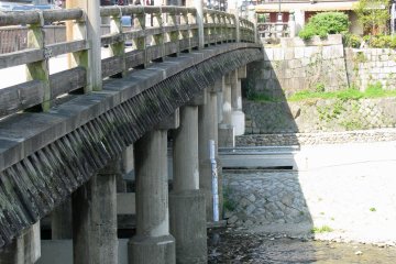 Gojo Bridge, Kyoto
