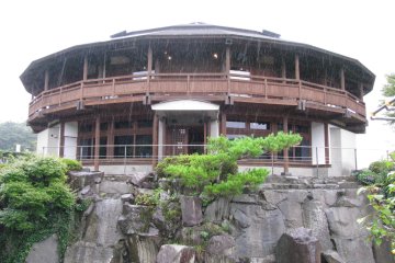 A rainy day in Kokeshi-mura