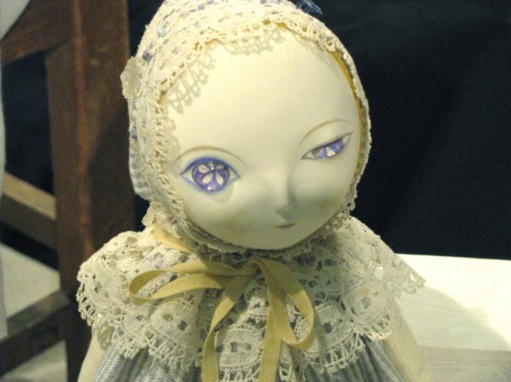 Japanese dolls have a very special aesthetic