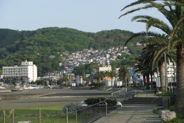 Ito Seaside Park is a wonderful place for a stroll!