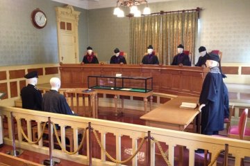 Even then there were dummies showing up in court!