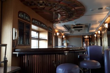 Lounge car drinks bar