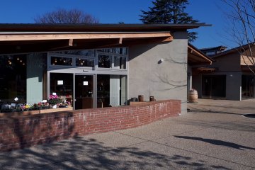 Local goods can be purchased here