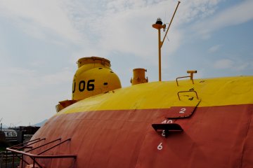 Everything around the area is devoted to nautical vessels and submersibles.
