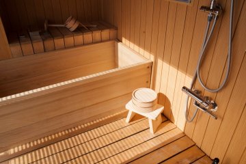 Japanese cedar sea view bath at the Oarai Hotel