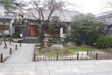 Neatly maintained grounds