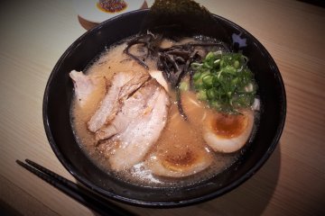Tonkotsu all topping ramen