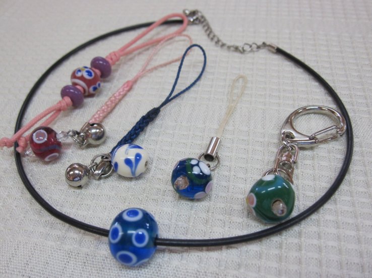 Tonbodama Beads