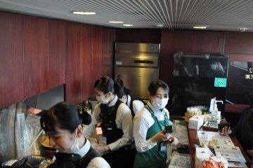 Yufuin No Mori: snack bar