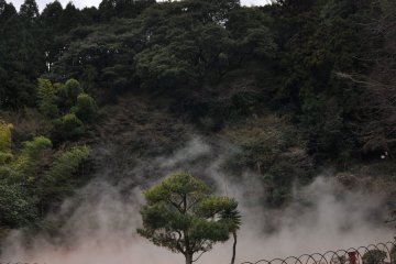 "Blood Hell" (Chinoike Jigoku)