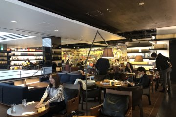 TSUTAYA T-Site Cafe