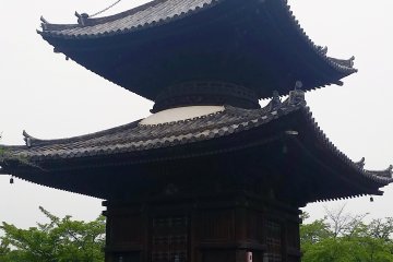 The "Tahoto" Many Jeweled Pagoda