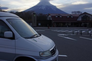 Morning Coffee, Michi no Eki with Mt. Fuji view