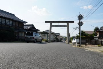 A different kind of city gate
