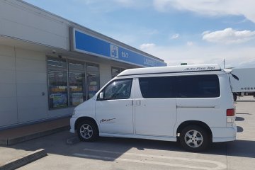 Convenience store break