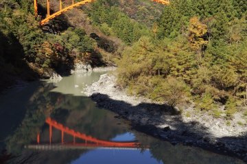A bridge as seen from the train on the Ikawa Line
