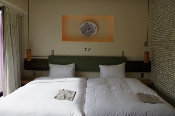 Twin room with two single beds at Hotel Anteroom in Kujo one stop south of Kyoto