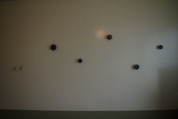 Art decor inside single room