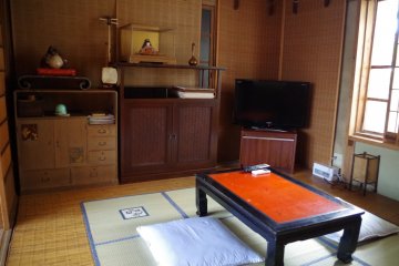 <p>Upstair living space</p>