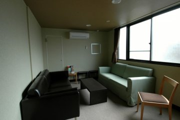 Waiting lobby