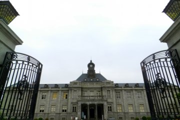 Take a stroll down the main road, where you'll find the former prefectural government building.