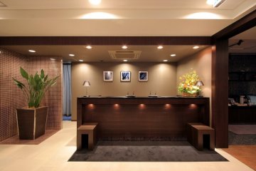 Warm lobby of Hotel Vista Kumamoto Airport