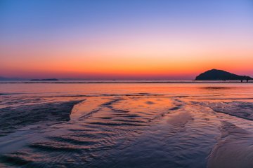 Salah satu dari 100 Pantai Matahari Terbenam terbaik di Jepang tidak pernah mengecewakan Anda