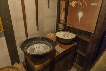 Wax wood made from the Haze tree, considered a valuable and profitable crop since the Edo period