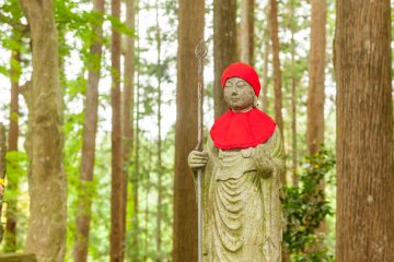 Jizo in front of the Golden Hall