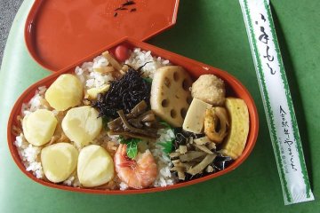 Kuri meshi or rice gives diners a sweet experience