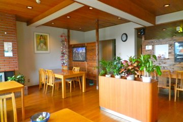 The sunny dining room.