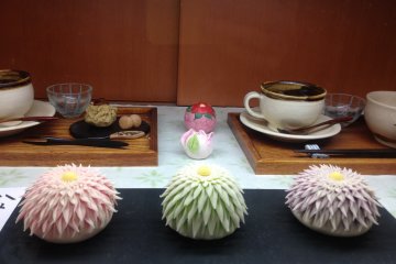 Wagashi at tea shop Kiharu