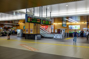 The station features nice and wide walkways and a spacious interior to assist customers in exiting or transferring