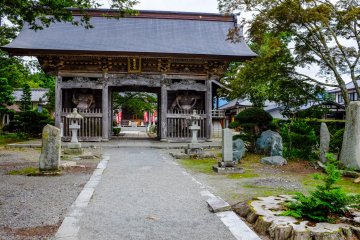 Jokenji Temple & Kappabuchi Pool