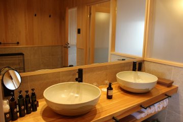 Modern amenities are available
