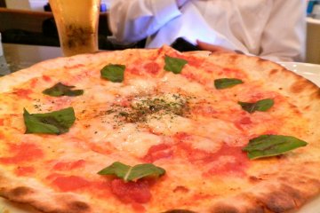 Thin, delicious pizza.