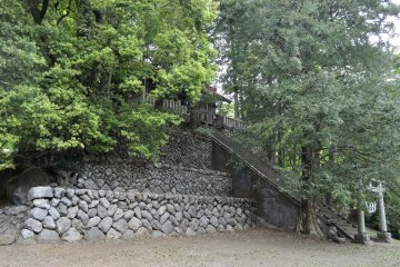 Hinode Town - Temples & Shrines