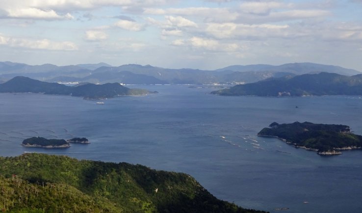 Seto Inland Sea's forested islands. 