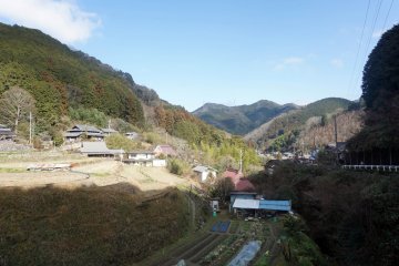 The village of Nagaretani