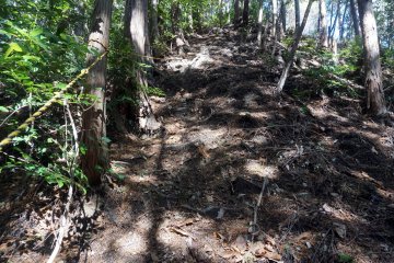 The climb to Kyozuka 18