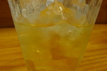 Who doesn't like umeshu on ice?