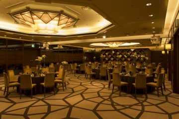 Surprisingly this is the smallest banquet hall available though at 239 metres squared it's hardly tiny