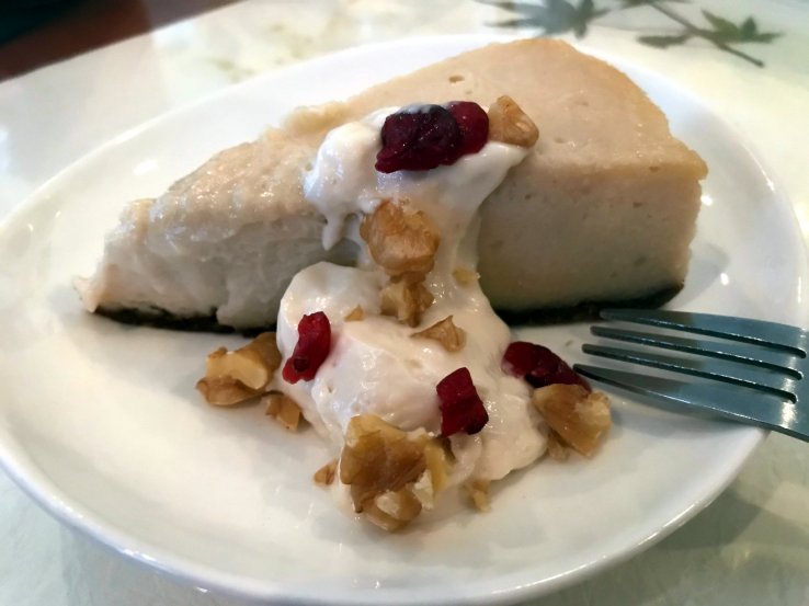 Sake lees cheesecake